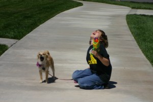 2009-easter-josh-gun-with-gracie