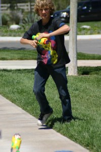 2009-easter-kenny-gun